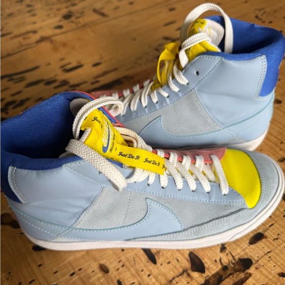 Nike Blazer Mid 77 Dance Kids Size 7Y/Womens 8.5 Cobalt Bliss-Red DQ6084-40 - Picture 2 of 11